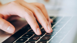 počítač laptop-820274 1280